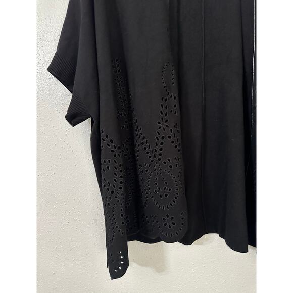 Chico’s Embroidered Eyelet sweater Ruana size SM - Picture 5 of 13